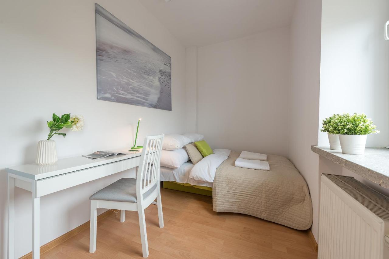 Szczesliwice Ochota P&O Serviced Apartments Warszawa Exteriör bild